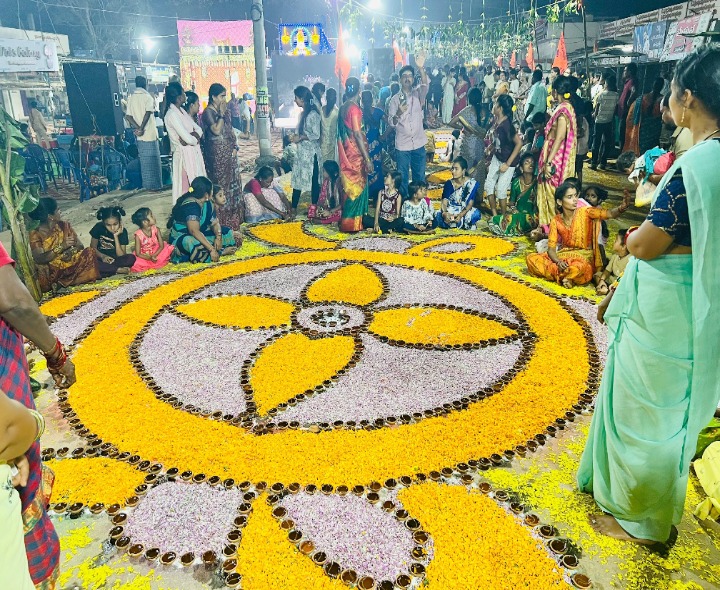 కడియపులంకలో వైభవంగా కోటి దీపోత్సవం