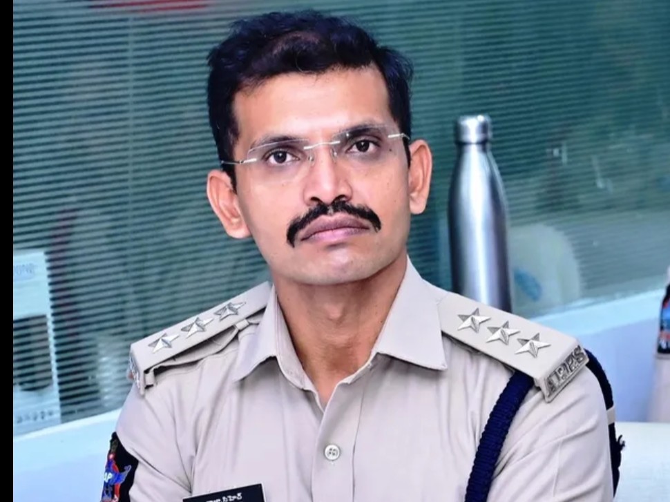 జగన్ పర్యటనకు షరతులతో అనుమతి: డీఎస్పీ