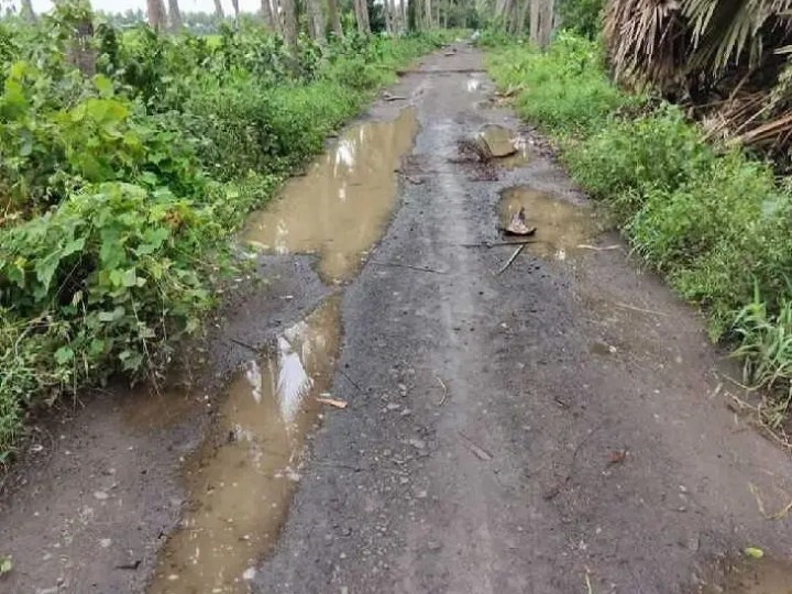 ఈ రోడ్డులో వెళ్లేదెలా..!