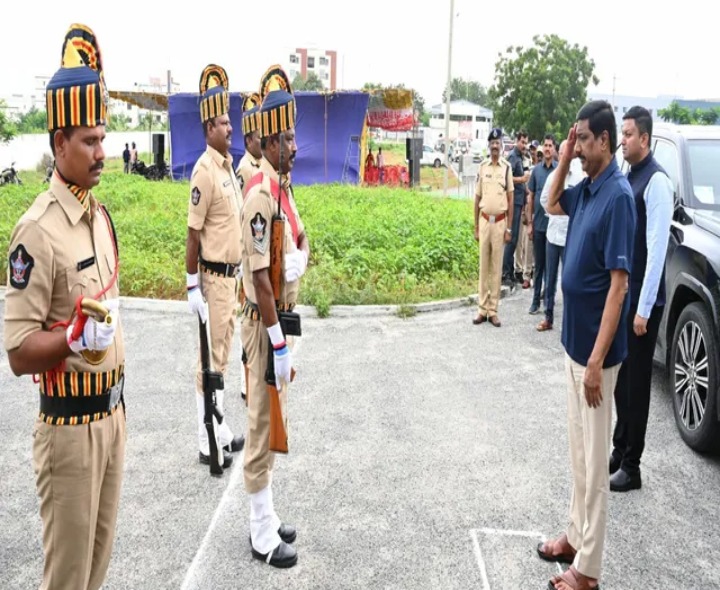 మంత్రులకు రాయచోటిలో ఘన స్వాగతం