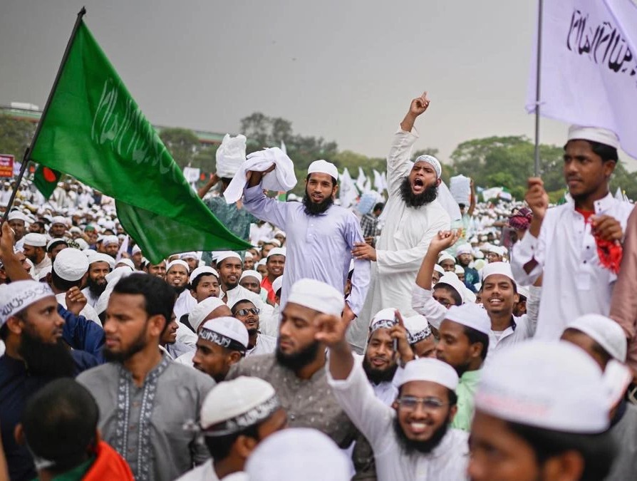 మ్యూజిక్, పీఈటీ టీచర్ల నియామకాలు బంద్