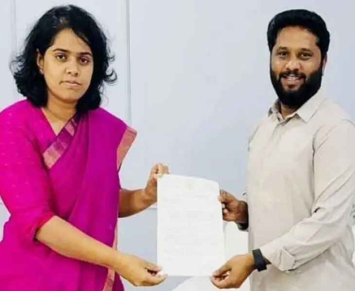 కలెక్టర్‌కు వినతి పత్రం అందజేసిన ఎమ్మెల్యే