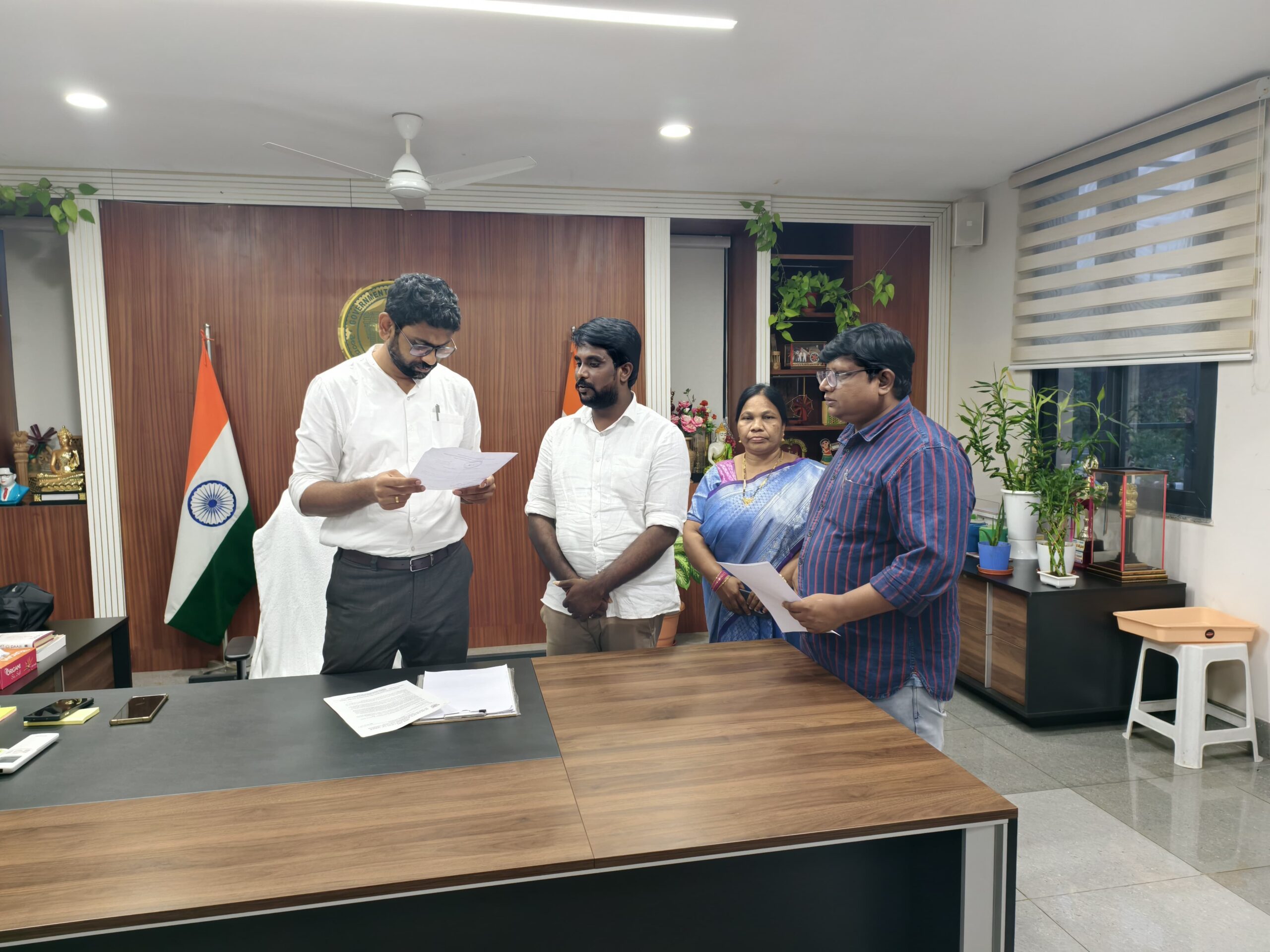 ‘గ్రంధాలయాల అభివృద్ధికి కృషి చేయండి’