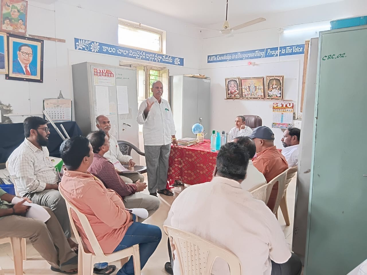 ‘టెట్ పరీక్ష ఆలోచనను ప్రభుత్వం విరమించుకోవాలి’