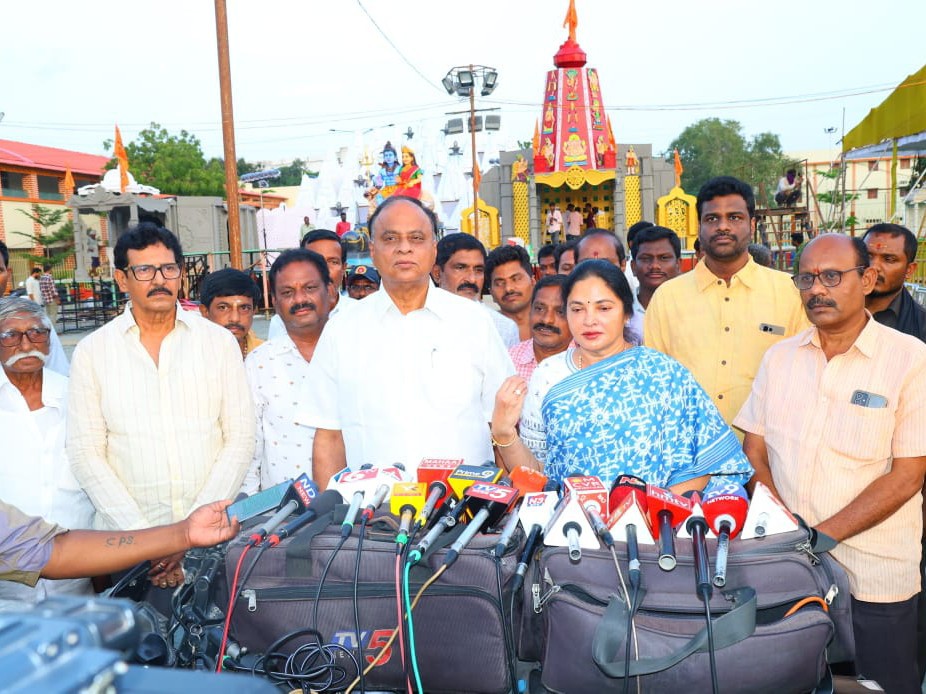 ‘కార్తీక మాస లక్ష దీపోత్సవాన్ని విజయవంతం చేయండి’