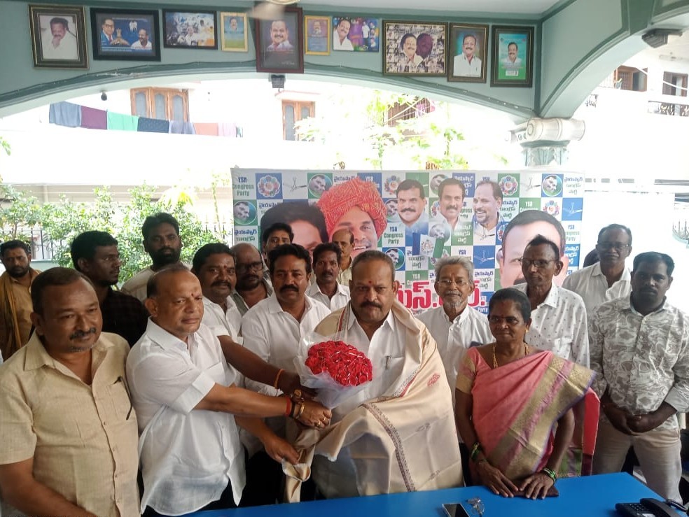 ‘రానున్న ఎన్నికలలో గెలిపే లక్ష్యంగా కృషి చేయాలి’