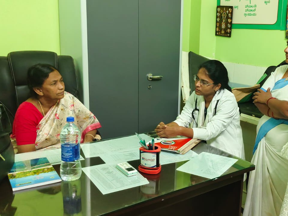 వ్యాక్సిన్‌లు వేయడంలో అశ్రద్ధ వహిస్తే చర్యలు తప్పవు