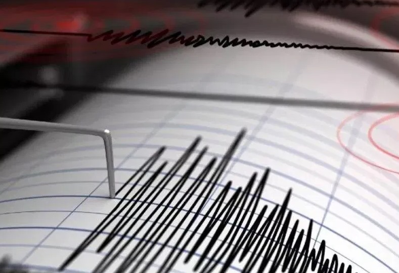 ఇండోనేషియాలో భారీ భూకంపం