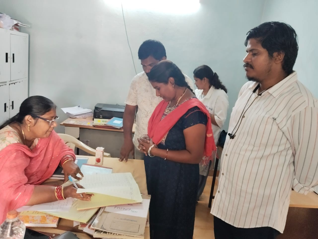 సీతారాంపురంలో ఎంపీడీవో ఆకస్మిక తనిఖీలు