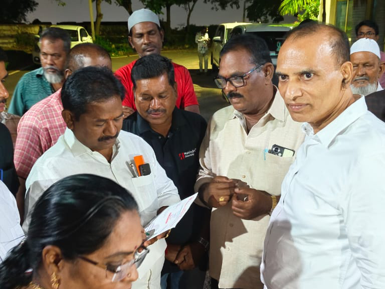 మంత్రి దృష్టికి మత్స్యకారుల సమస్యలు