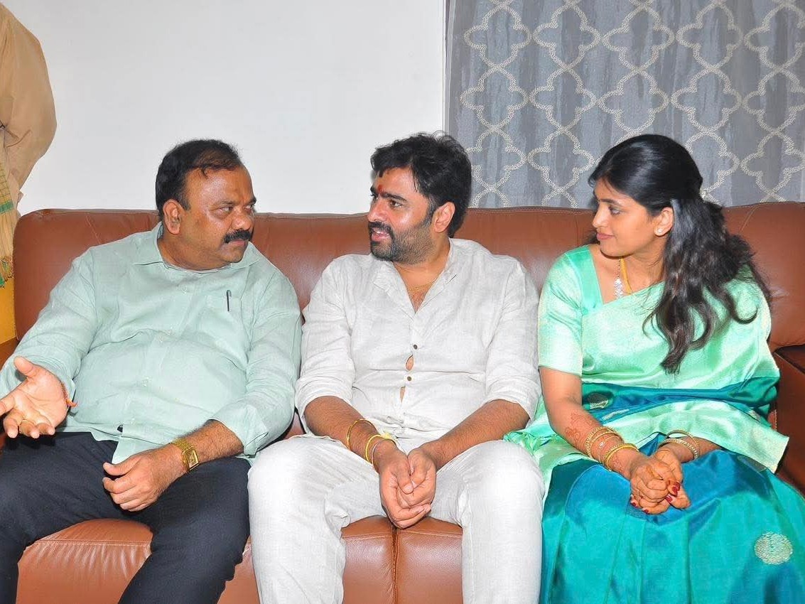 నారా రోహిత్ దంపతులను కలిసిన ఎమ్మెల్యే