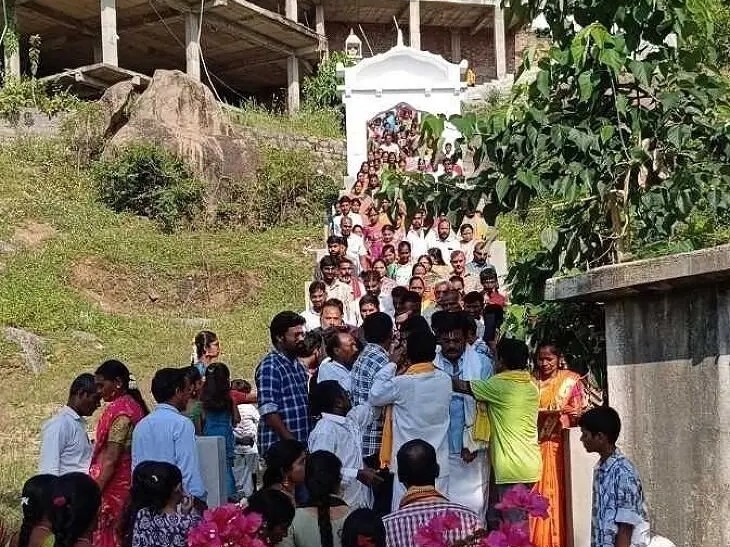 వెంకటేశ్వర స్వామి ఆలయంలో గిరి ప్రదక్షిణ ప్రారంభం