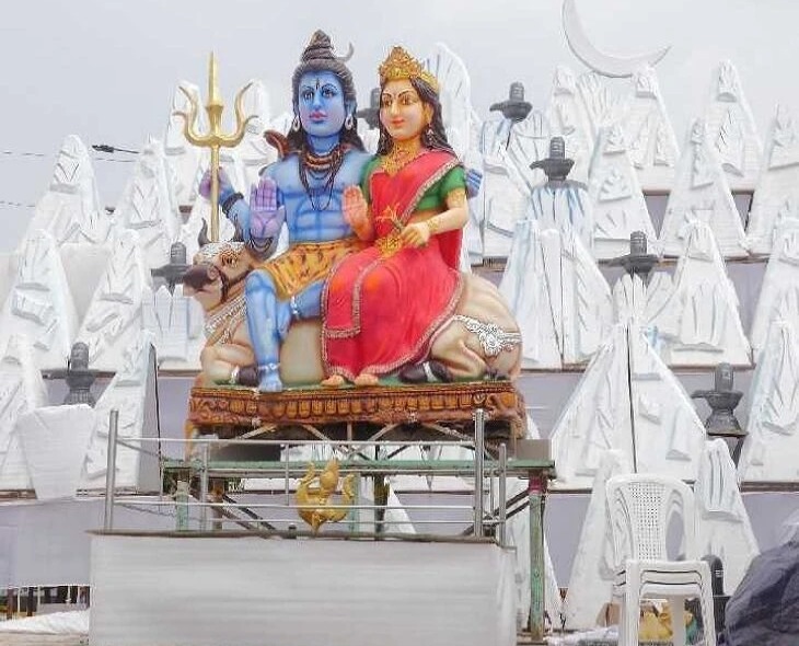 నేడే వీఆర్సీ గ్రౌండ్‌లో లక్ష దీపోత్సవం