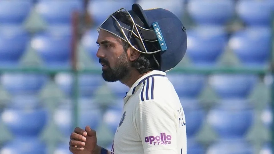 తడబడుతున్న భారత్.. అప్పుడే 4 వికెట్లు డౌన్