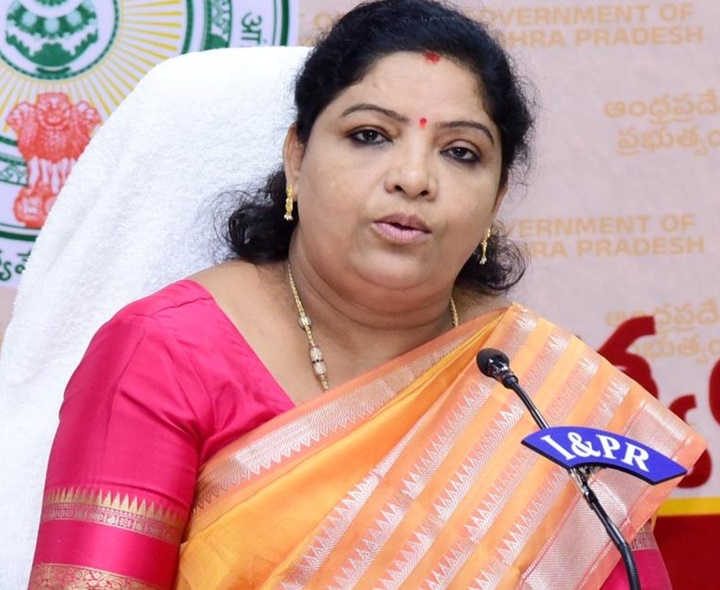 జగన్‌ను చూసి నవ్వుకుంటున్నారు: సంధ్యారాణి