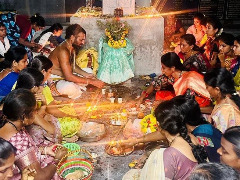 కళ్ళే పల్లి వెంకటేశ్వర స్వామి ఆలయంలో ఘనంగా దీపాదానం