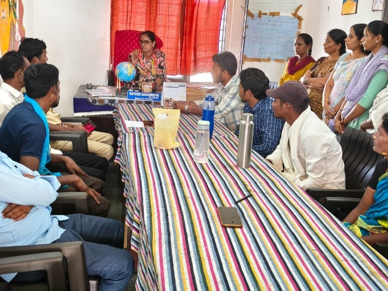 విద్యార్థులకు అన్ని సౌకర్యాలు కల్పించాలి: కోట్నక్ సక్కు