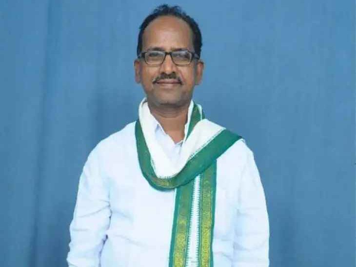 గణిత ఉపాధ్యాయుడు గద్వాల సోమన్నకు అవార్డు