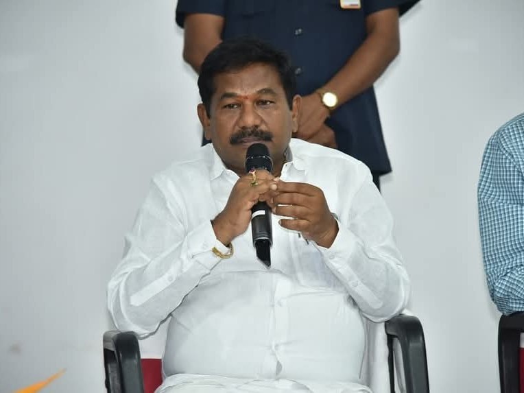 ‘దివ్యాంగులకు త్రీవీలర్ మోటార్ సైకిళ్లు ఇస్తాం’