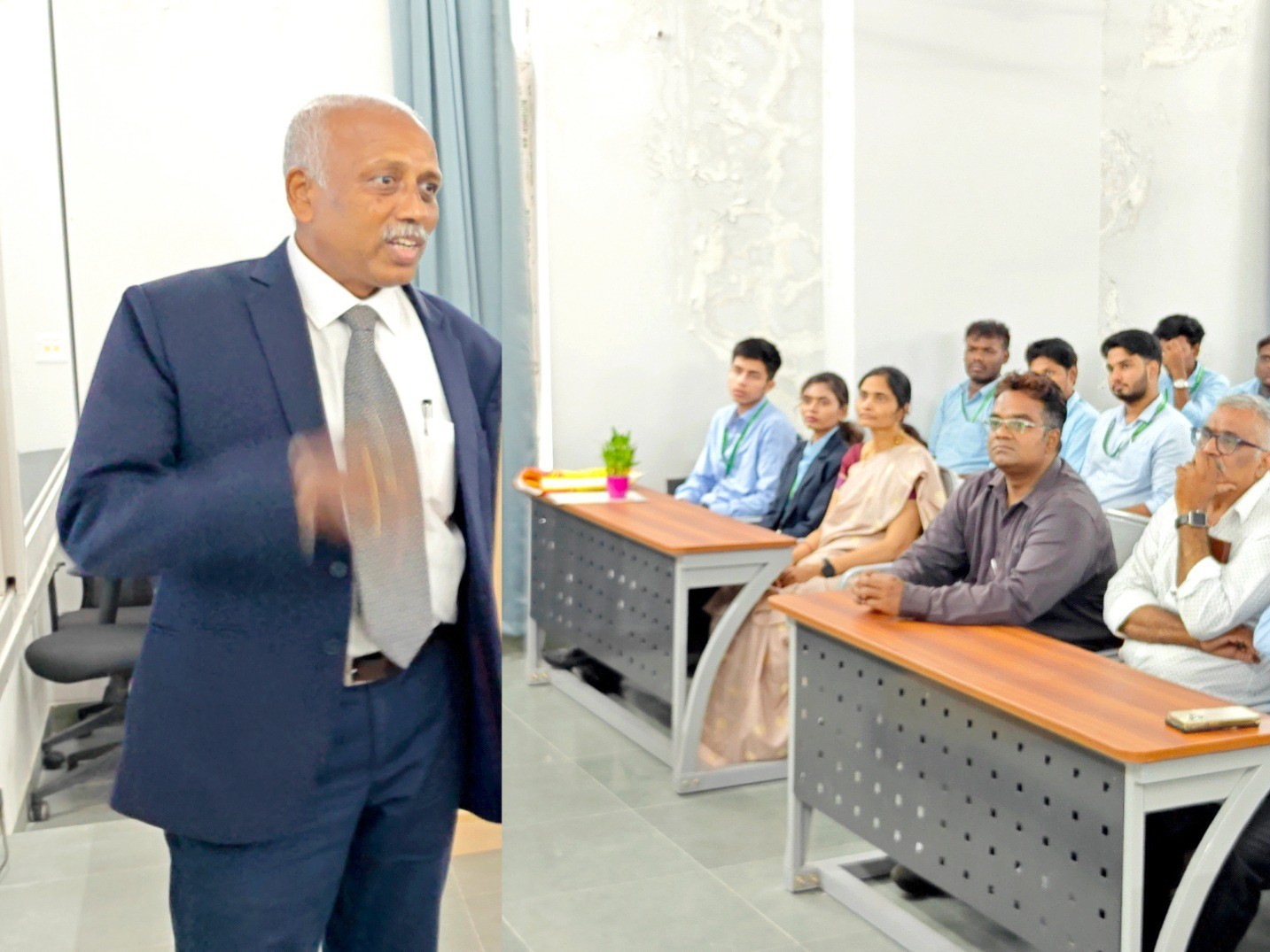 ‘ఆవిష్కరణలతో ఆరోగ్య రంగం ప్రగతి సాధ్యం’