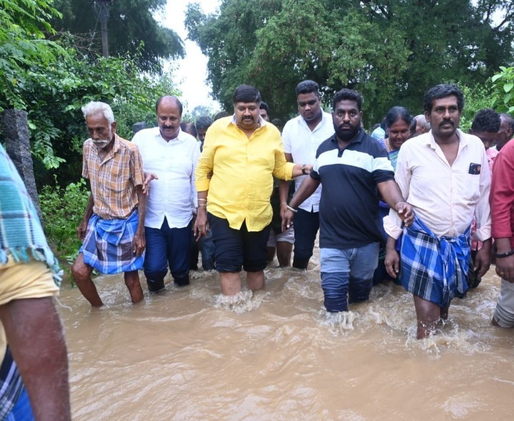 వెంకటప్పనాయుడు చెరువును పరిశీలించిన ఎమ్మెల్యే