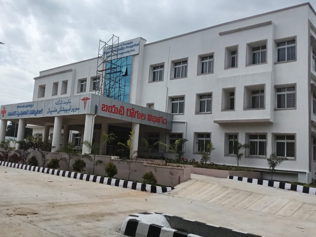 సీఎం రాకకై ఎదురుచూస్తున్న నూతన దవఖాన