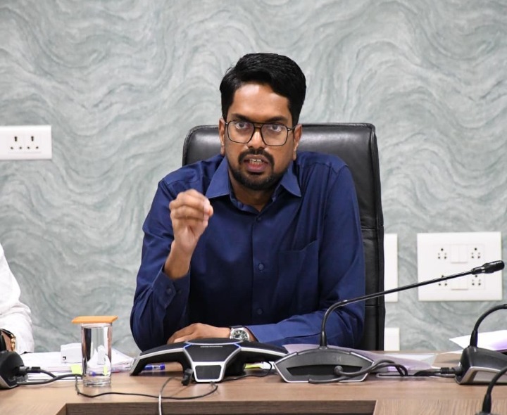 ఈనెల 7న వందేమాతరం గేయం ఆలపించాలి: కలెక్టర్