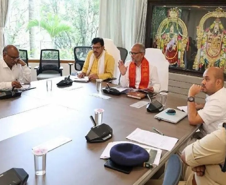 తిరుమలలో రాష్ట్రపతి పర్యటన ఏర్పాట్లపై సమీక్ష