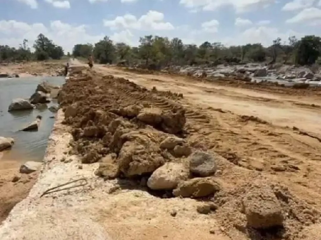 ‘గ్రామాలకు రవాణా సౌకర్యం కల్పించాలి’