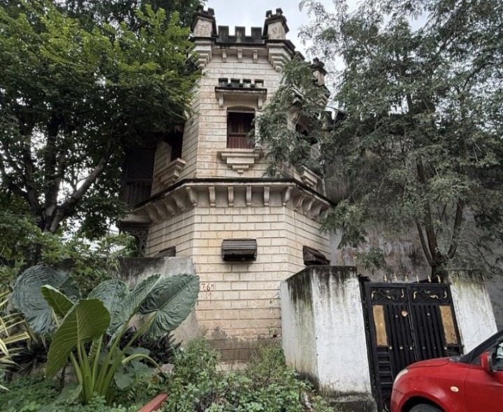 నెక్లెస్‌ రోడ్ ప్రాజెక్ట్.. రాజభవన ద్వారం కూల్చివేతకు సిద్ధం..!