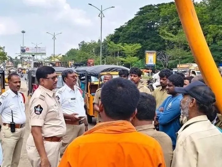 ‘విద్యార్థులు భద్రతకు ప్రాధాన్యత ఇవ్వాలి’