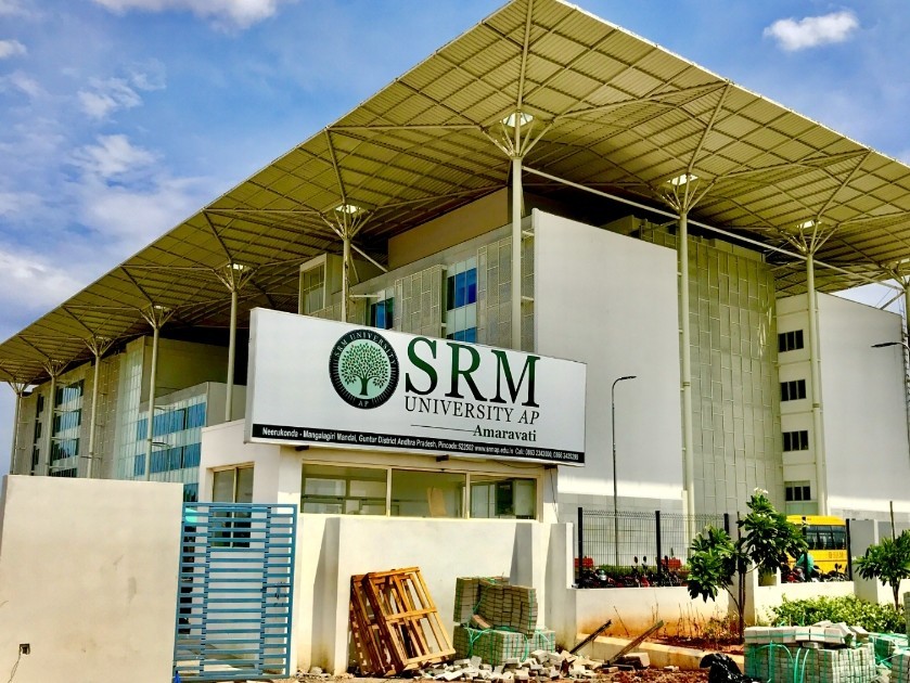 SRM యూనివర్సిటీకి రెండు వారాల సెలవులు..!