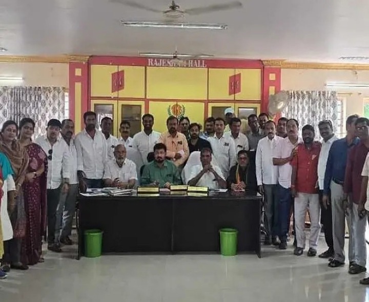 టీఎన్జీవో జిల్లా కార్యవర్గ సమావేశం