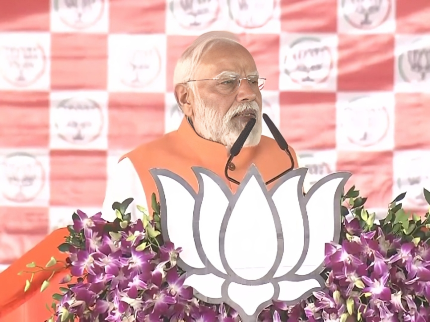 సైనికులకు కాంగ్రెస్ అబద్ధాలు చెప్పింది: మోదీ