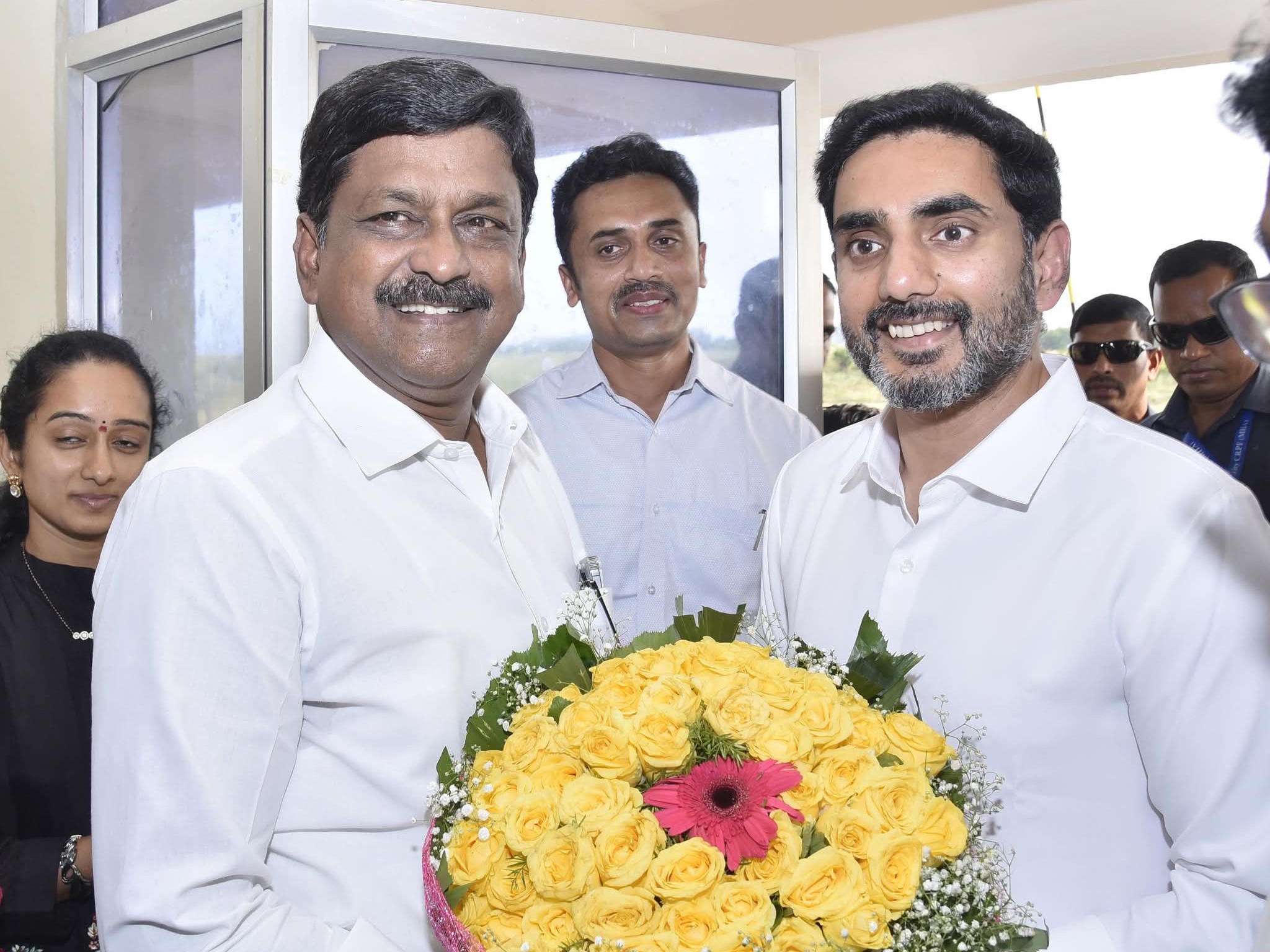 కళ్యాణదుర్గానికి బయలుదేరిన మంత్రి నారా లోకేష్