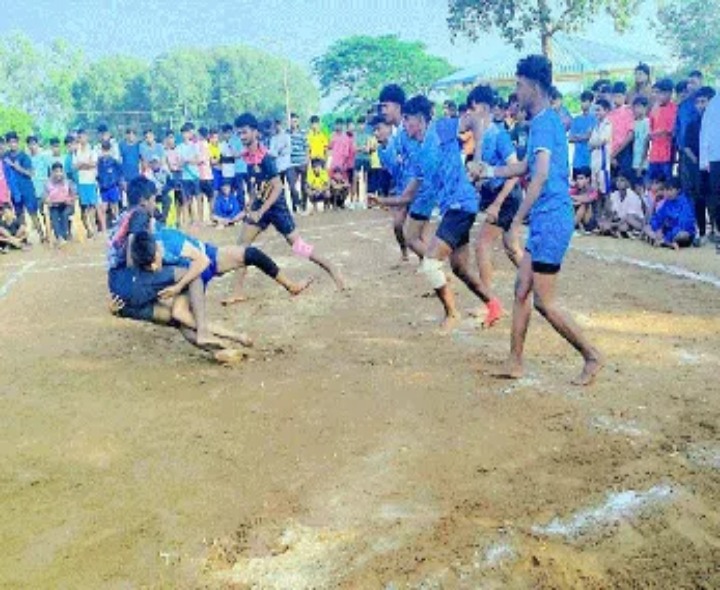 హోరాహోరీగా గురుకుల జోనల్ స్థాయి క్రీడా పోటీలు