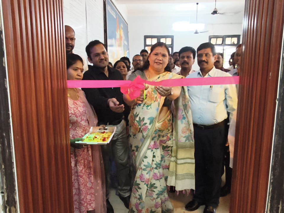 జెడ్పీ ఉద్యోగులకు వైద్య శిబిరం