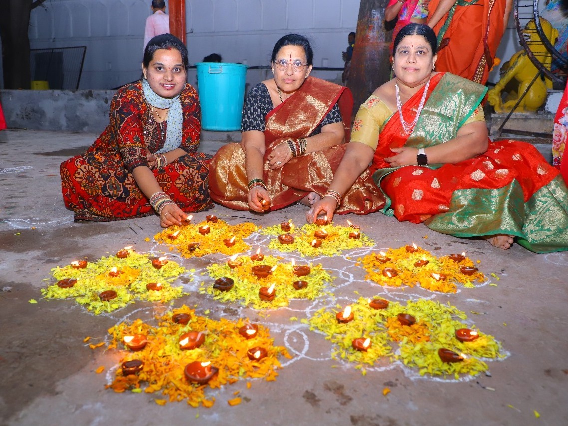 భీమన్న ఆలయంలో కార్తీక దీపోత్సవం