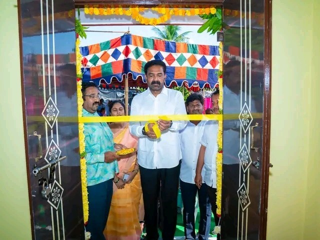 ఎస్సీ కమ్యూనిటీ హాలును ప్రారంభించిన ఎమ్మెల్యే