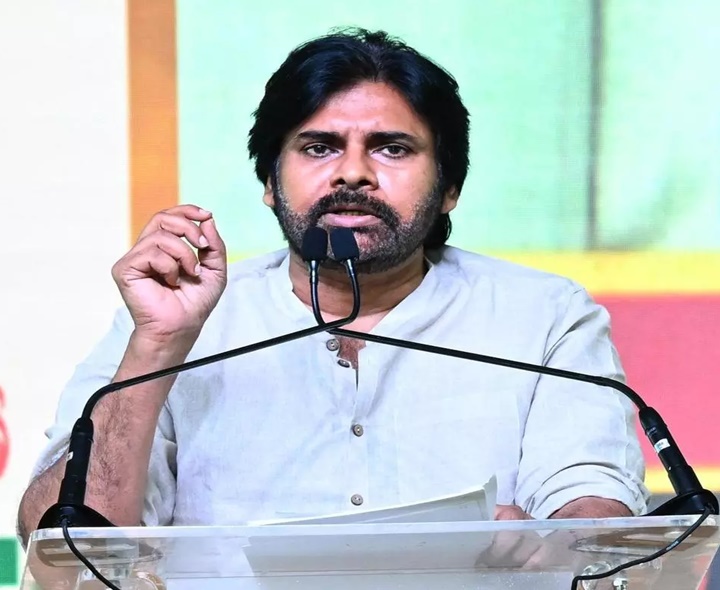 తిరుపతికి చేరుకున్న డిప్యూటీ సీఎం పవన్