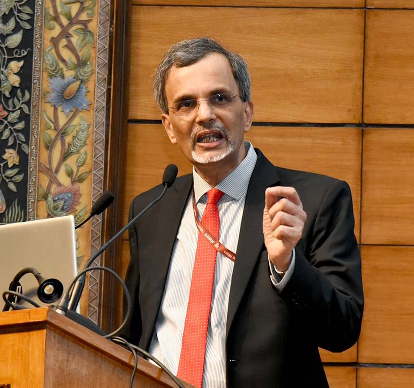 దేశ ఆర్థిక వృద్ధి 6.8 శాతంపైనే ఉంటుంది: ఆర్థిక వేత్త