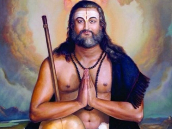 కనకదాసు విగ్రహావిష్కరణ.. హాజరైన లోకేష్