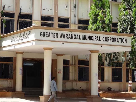 ఎన్ఫోర్స్మెంట్ డైరెక్టర్ కు ఫిర్యాదు చేసిన.. డిప్యూటీ మేయర్