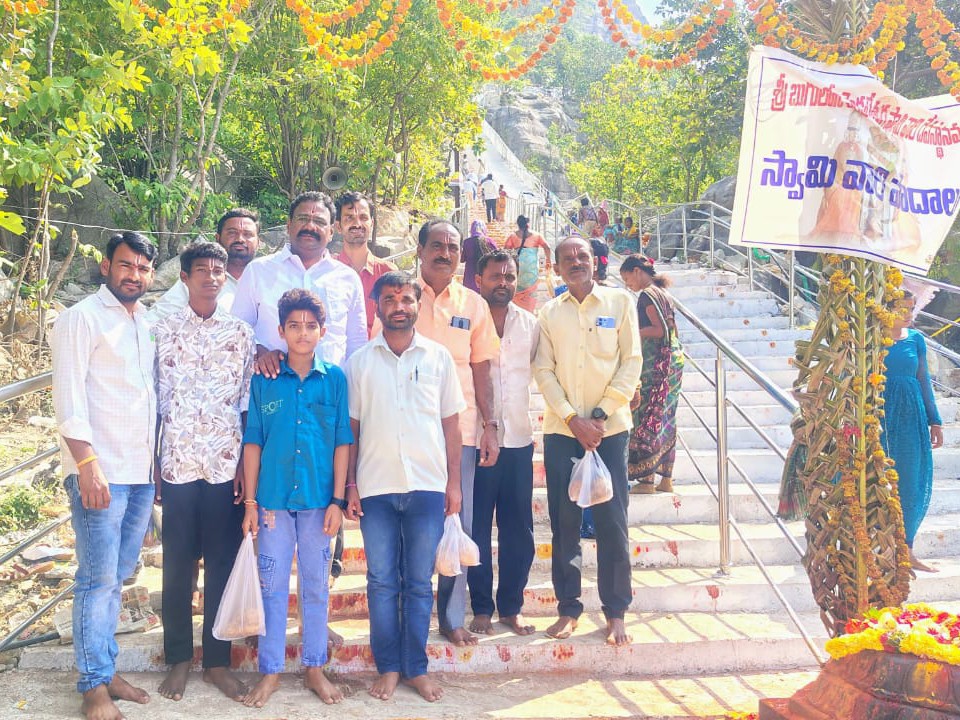 స్వామి వారి ఆశీస్సులతో ప్రజలు సంతోషంగా ఉండాలి: నిషిధర్ రెడ్డి