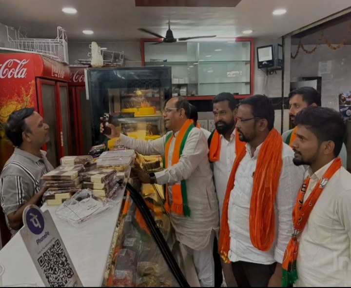 ఉప ఎన్నికల ప్రచారంలో బీజేపీ నాయకులు