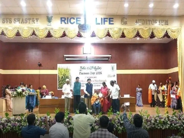 తల్లాడ రైతుకు ఉత్తమ రైతు పురస్కారం