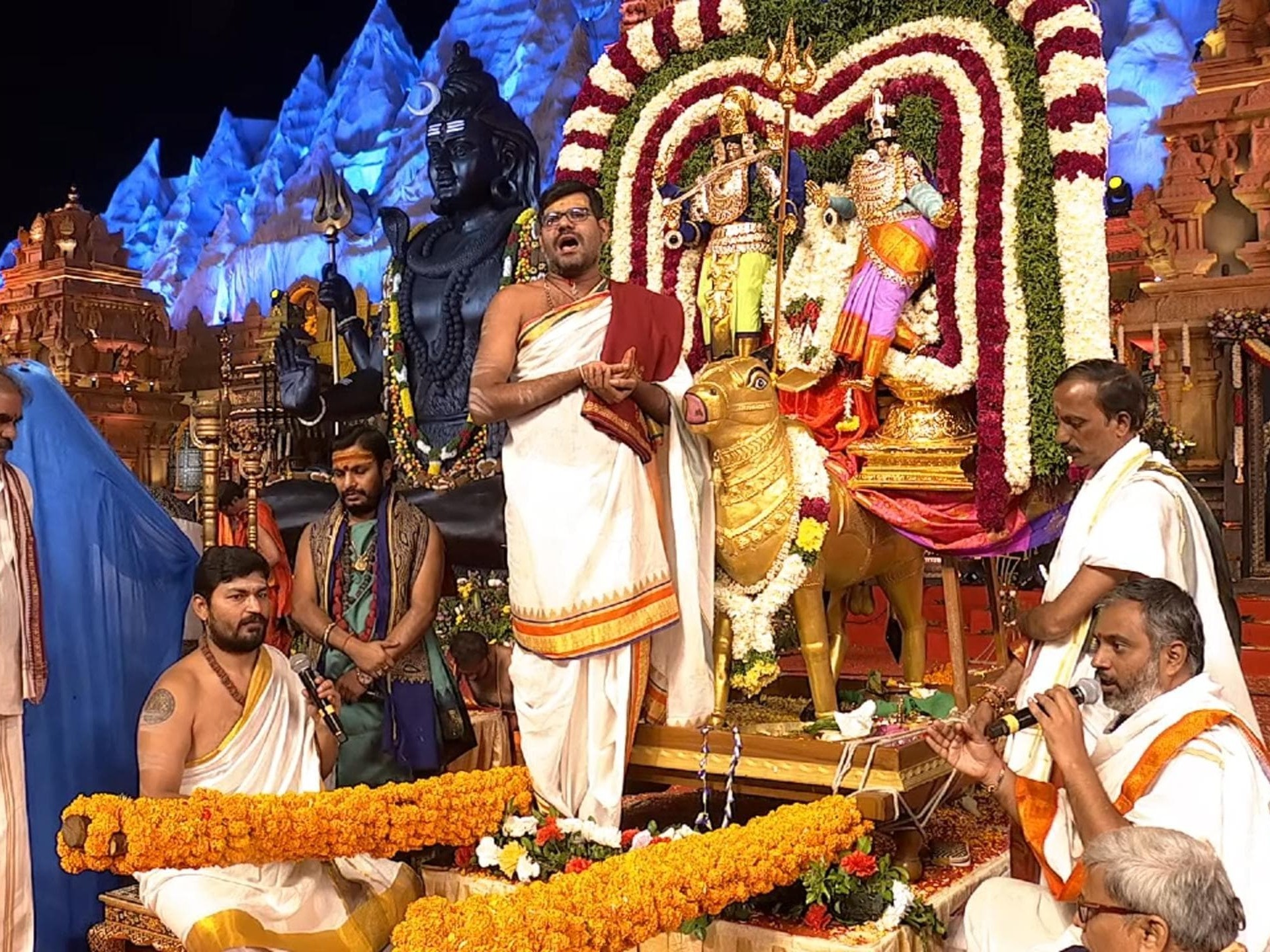 ఘనంగా వేములవాడ రాజరాజేశ్వర  స్వామి కళ్యాణం