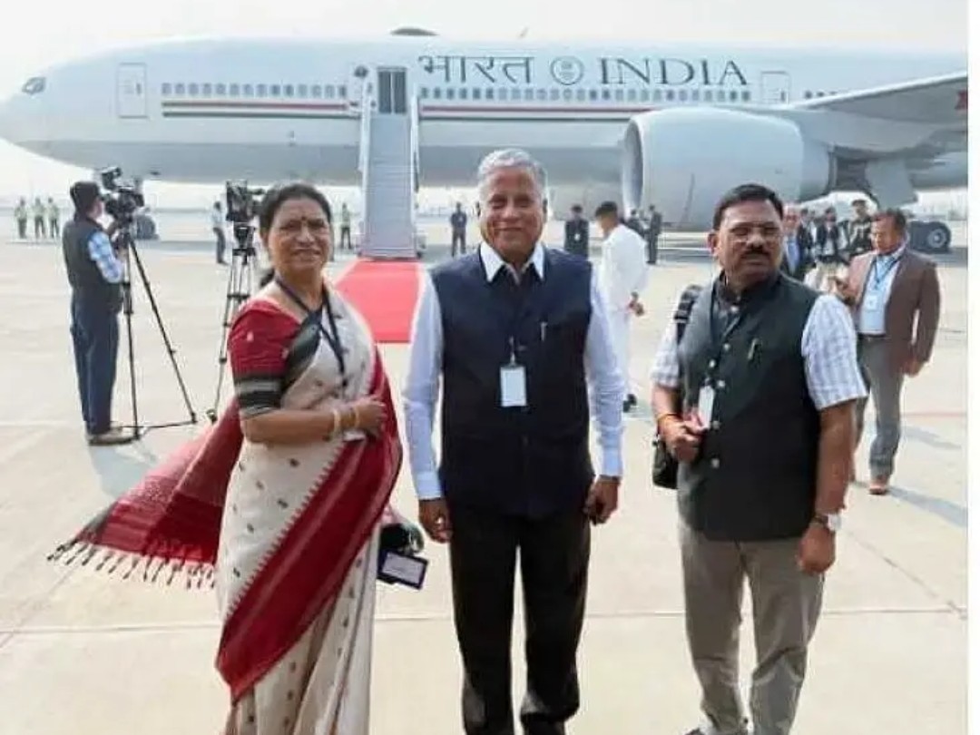 విదేశీ పర్యటనకు వెళ్లిన పాలమూరు ఎంపీ