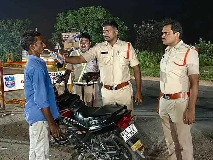 డ్రంక్ అండ్ డ్రైవ్ లో వాహనాల తనిఖీ