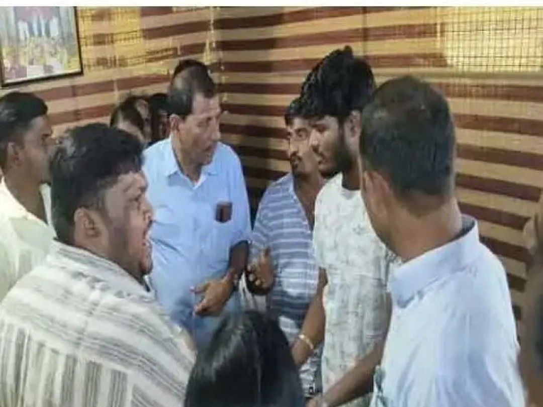 కురుమూర్తి స్వామి ఆలయంలో భక్తుడిపై దాడి